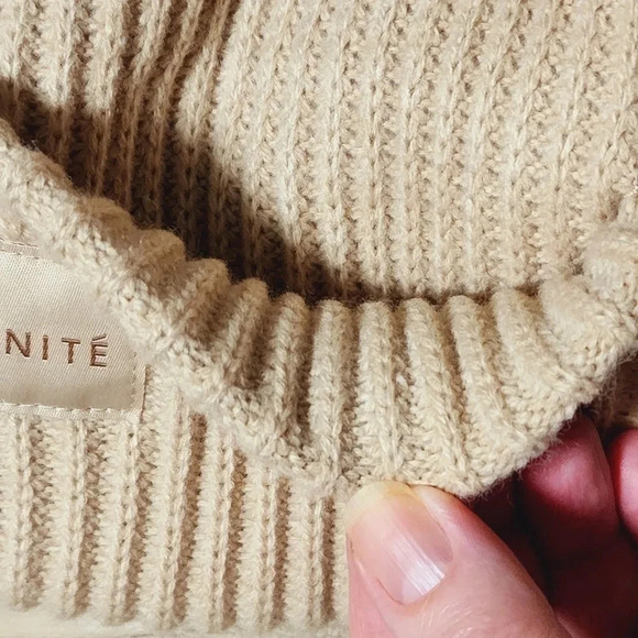 H&M L'eternite Hat Knitted Better Days Beanie Beige Winter Warm one size - Picture 4 of 6